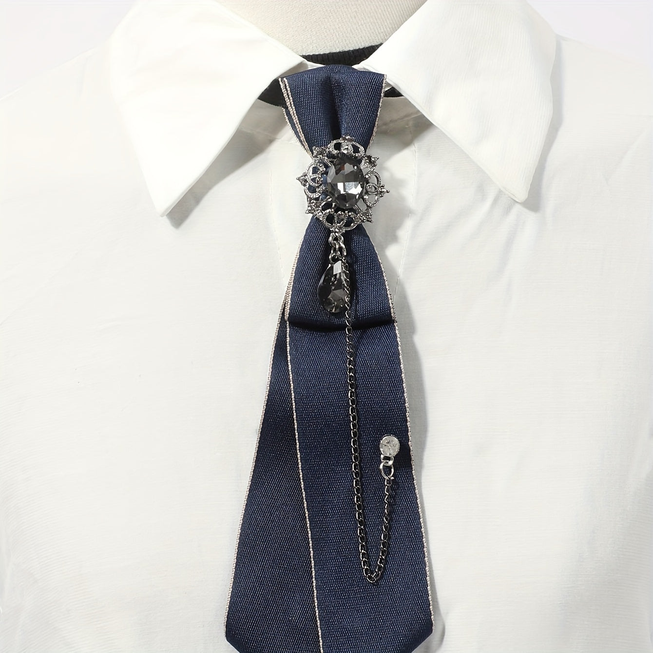 Adjustable Rhinestone Chain Decor Necktie Pre Tied Tie Wedding Collage Bow Tie