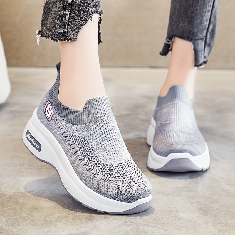 Women's Slip On Platform Sneakers Low Breathable Casual Shoes