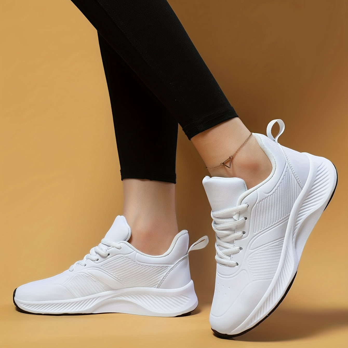 Women's Minimalist Breathable Running Shoes Casual Comfortable Sports Shoes
