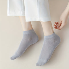 7 Pairs Solid Low Cut Sports Socks Women's Stockings & Hosiery