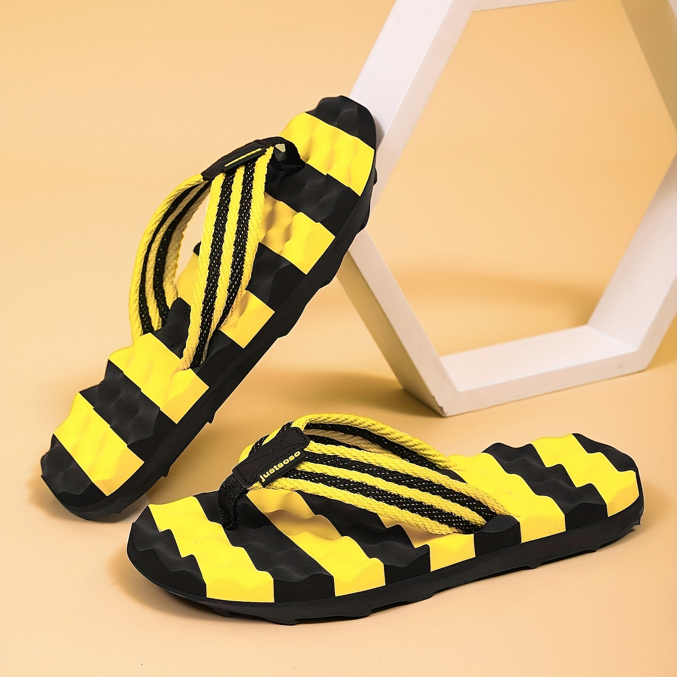 Men's Lightweight Striped Flip Flops Non Slip Sandals