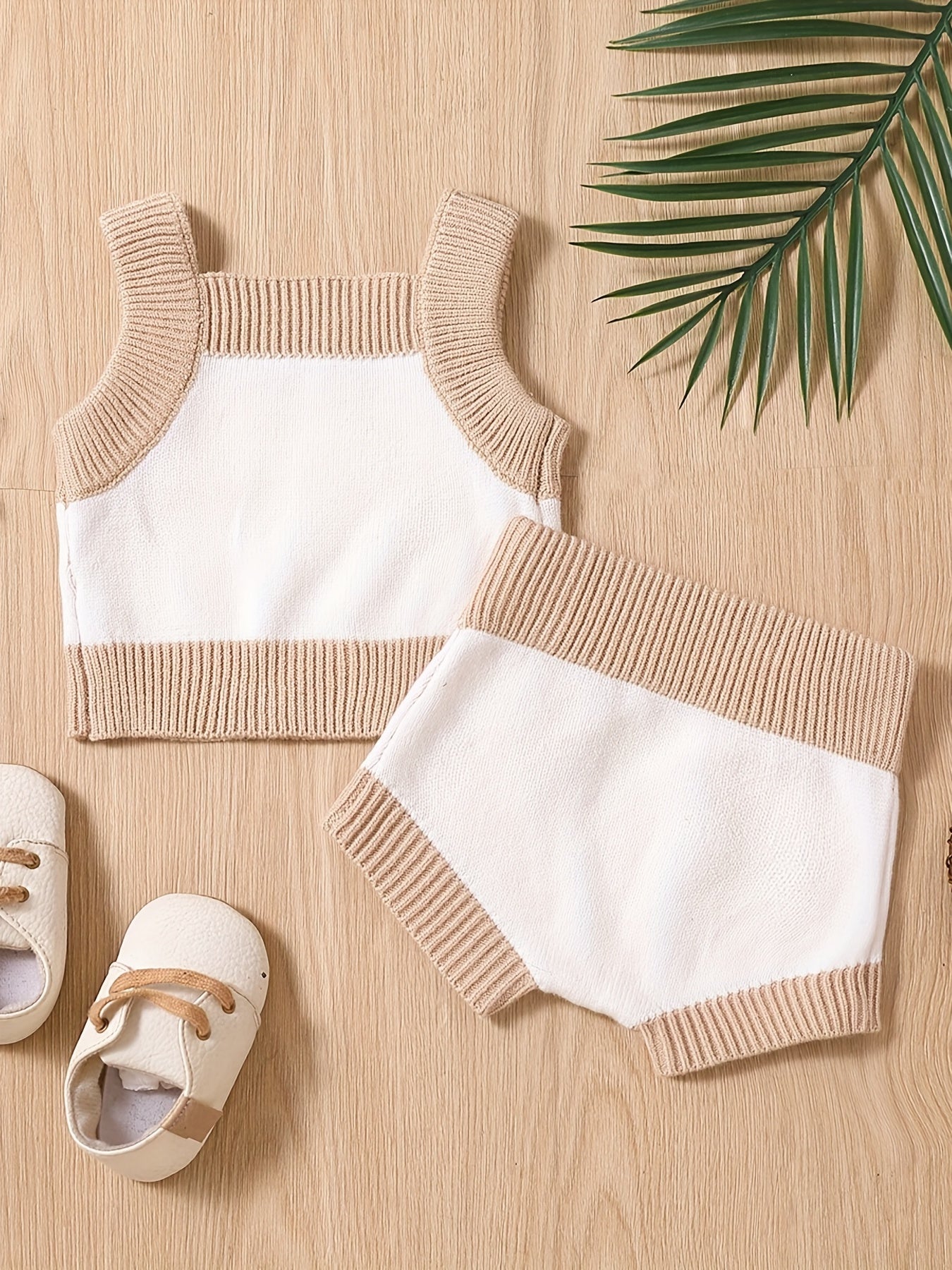 2pcs Baby Girls Casual Block Knit Tank Top & Shorts Set