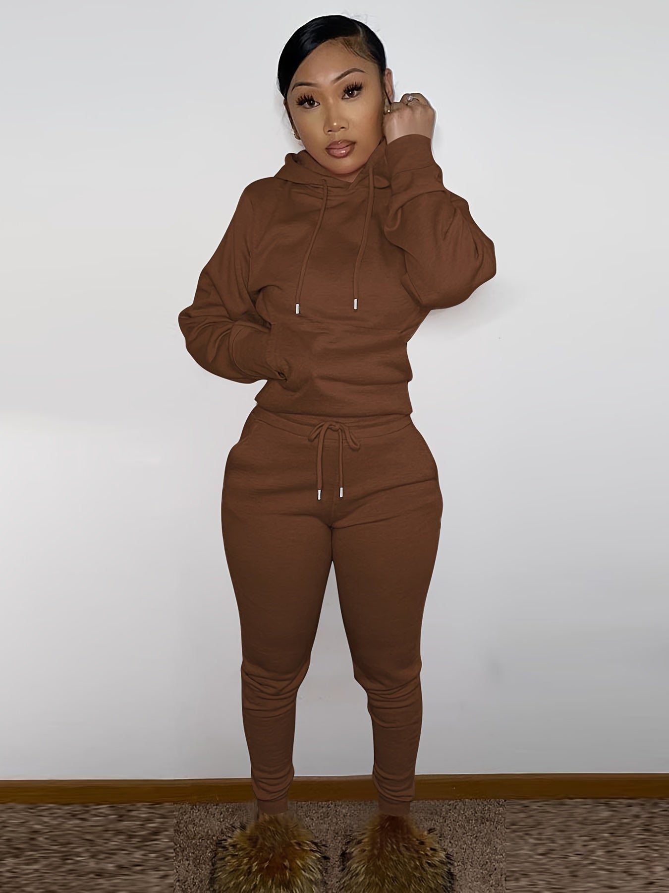 Women's Solid Hooded Sports Set Long Sleeved Tops and Pants