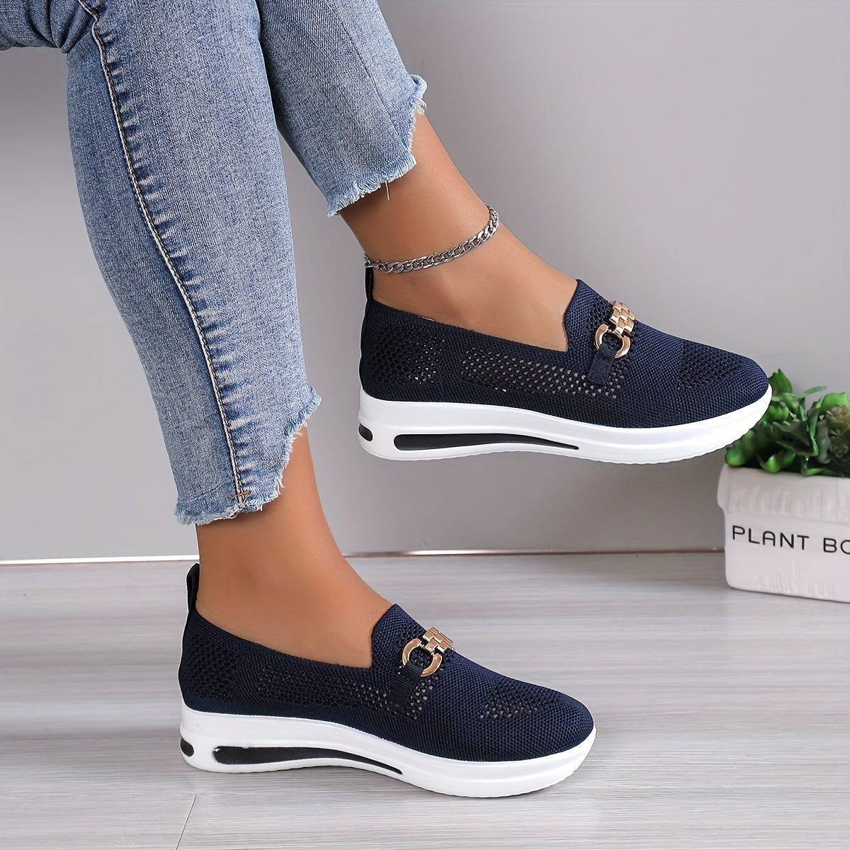 Women's Air Cushion Wedge Shoes Hollow Out Chain Decor Slip On Walking Shoes