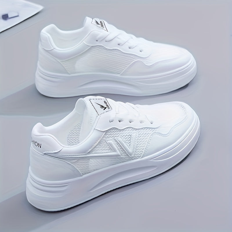 Women's Breathable Mesh Skate Shoes Casual Lace Up Outdoor Shoes