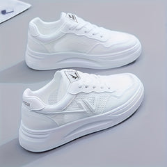Women's Breathable Mesh Skate Shoes Casual Lace Up Outdoor Shoes
