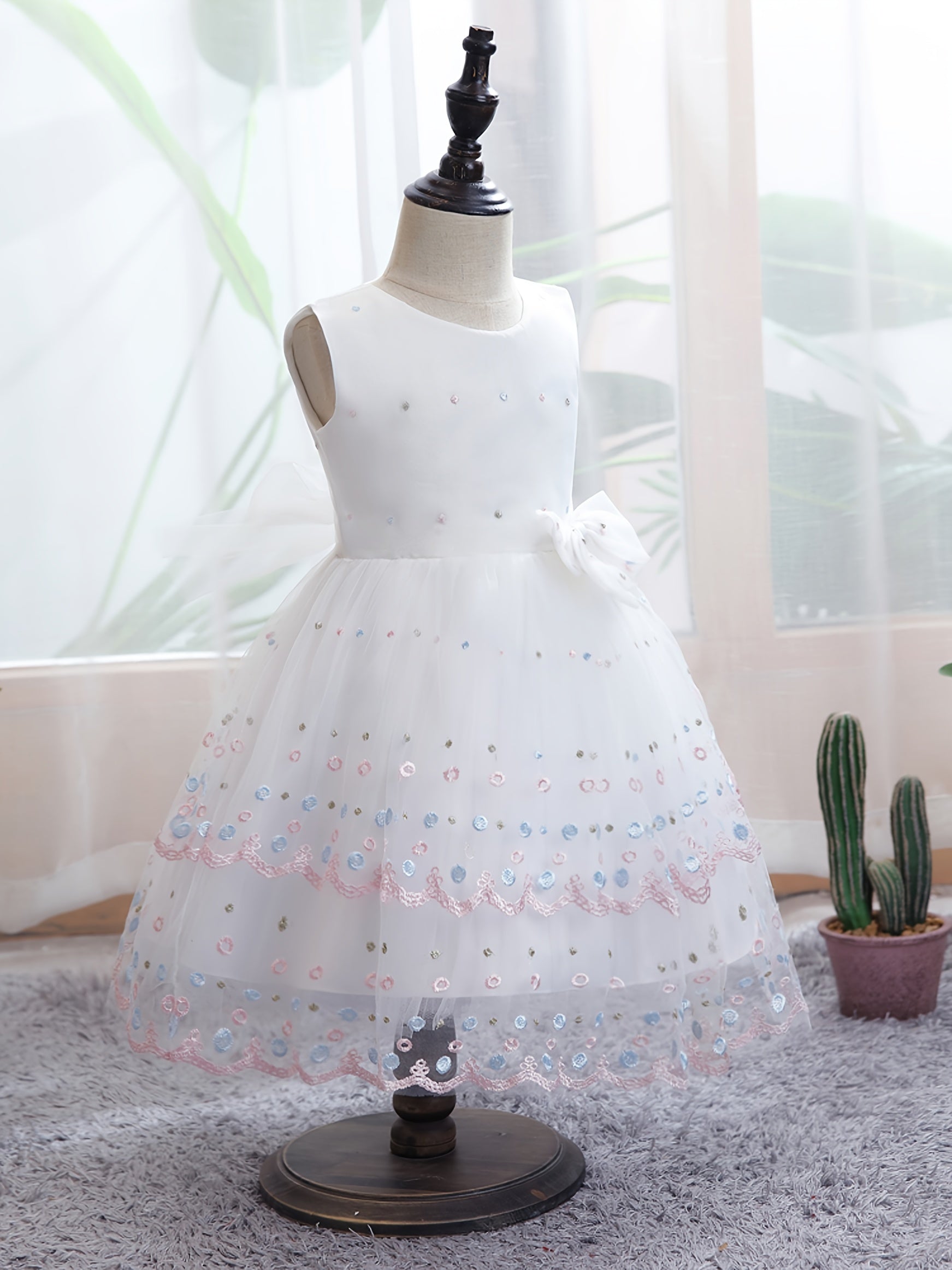 Baby Girls Floral Embroidery Sleeveless Mesh Princess Dress