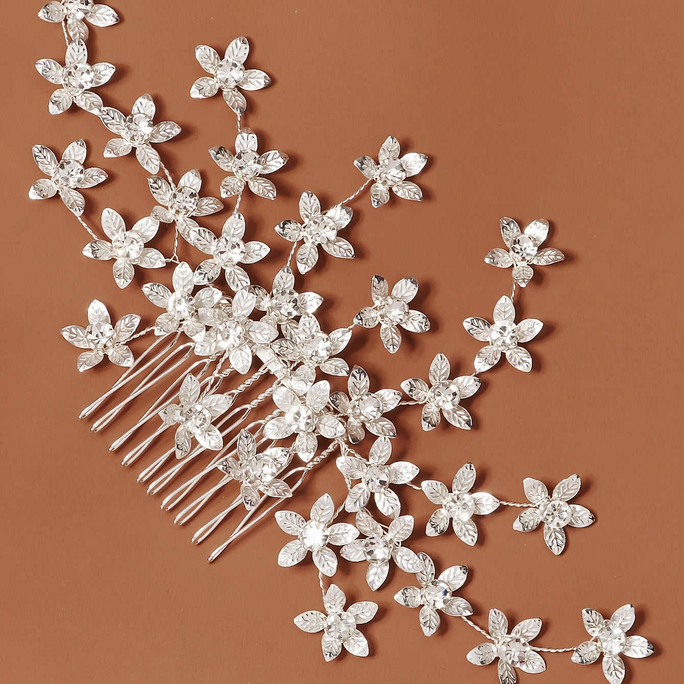 Silvery Flower Bride Hair Comb Wedding Hair Accessories For Brides