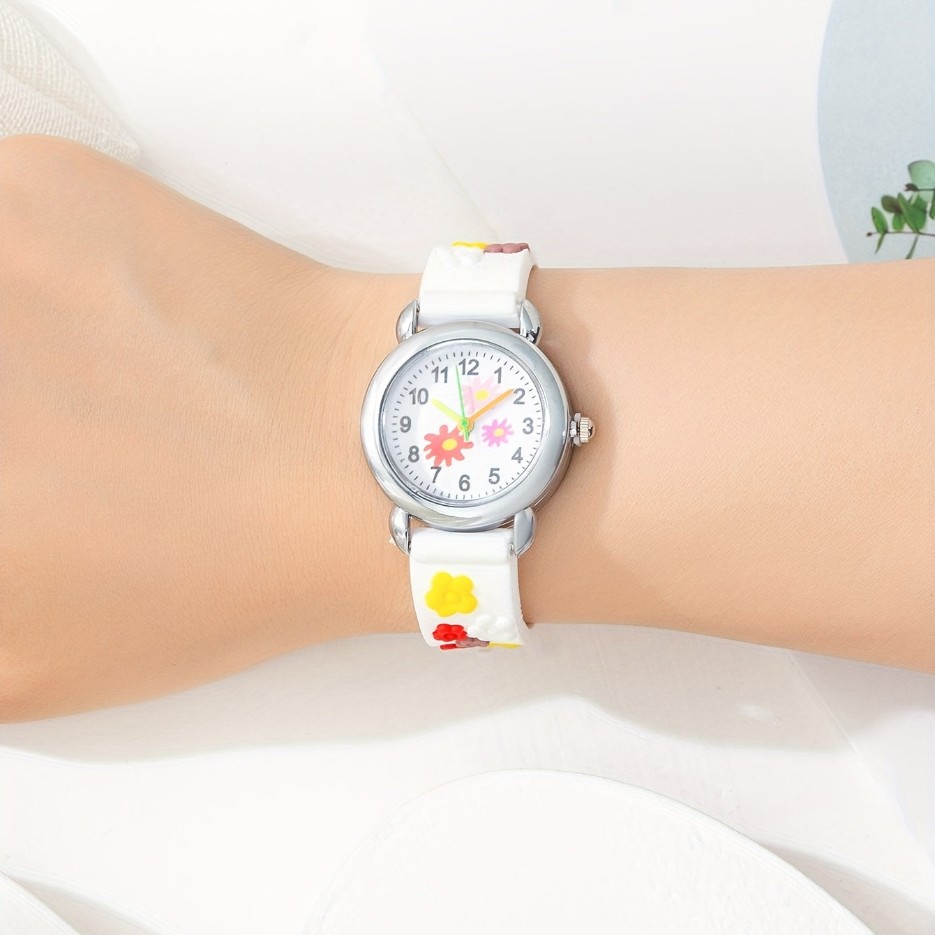 Girls Colorful Flowers Watch With Silicone Band