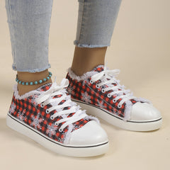 Plaid & Snowflake Pattern Canvas Sneakers Lightweight Non Slip Skate Shoes
