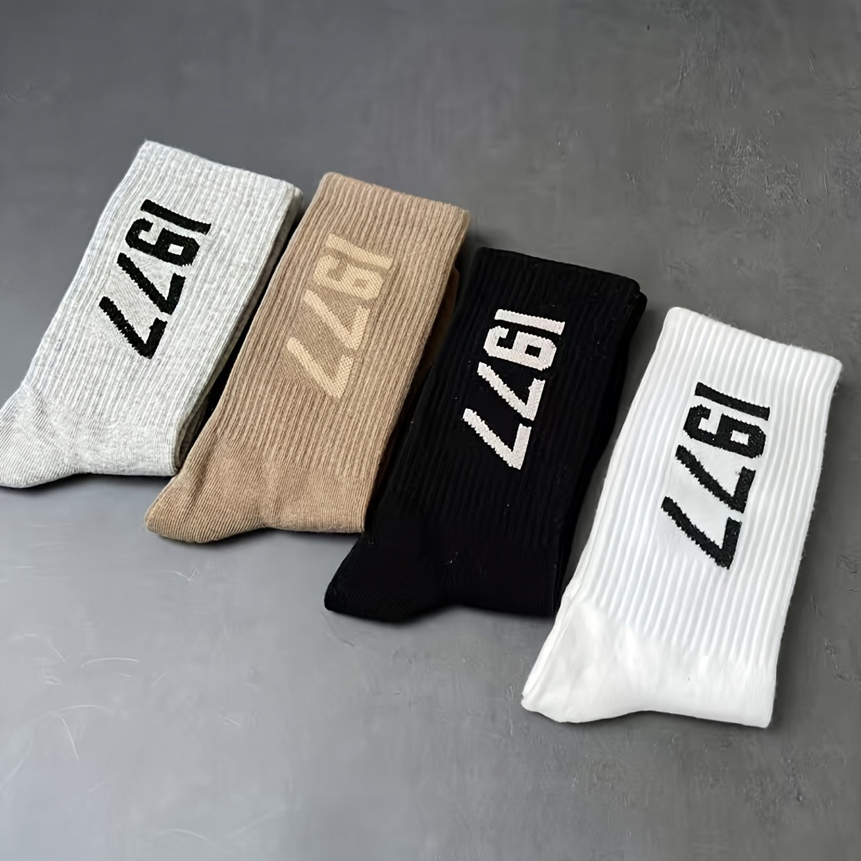 Men's Number Pattern Crew Socks Breathable Cotton Blend Casual Unisex Sock