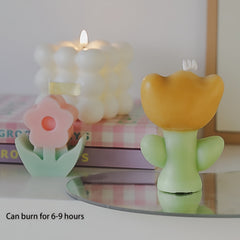 Tulip-Shaped Candle with Creative Pattern - Burns for 6-9 Hours - 2-3 oz (65g)