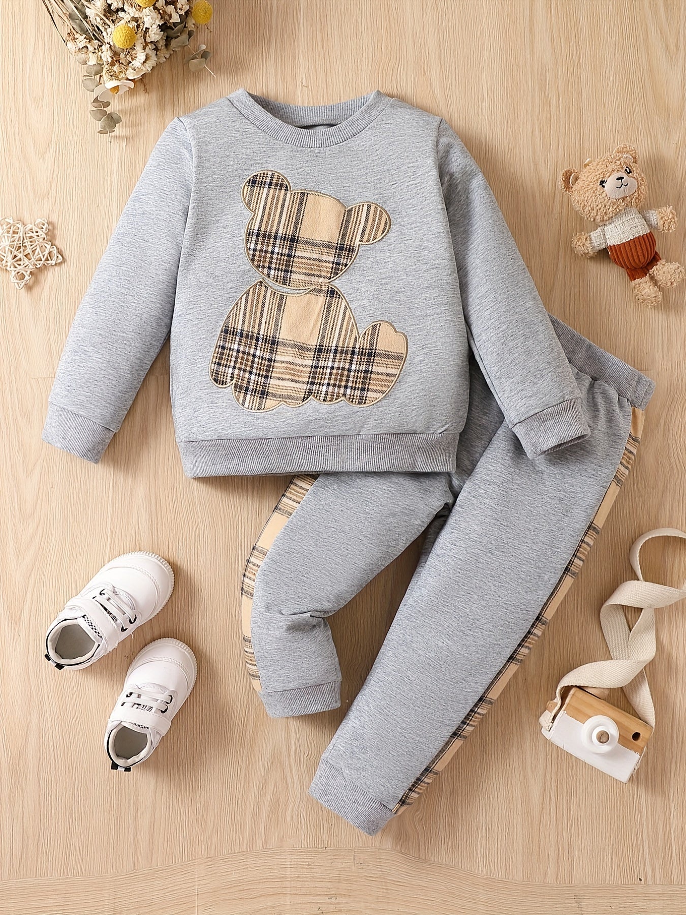 Boys 2pcs Sweatshirt & Elastic Waist Pants Plaid Bear Patched