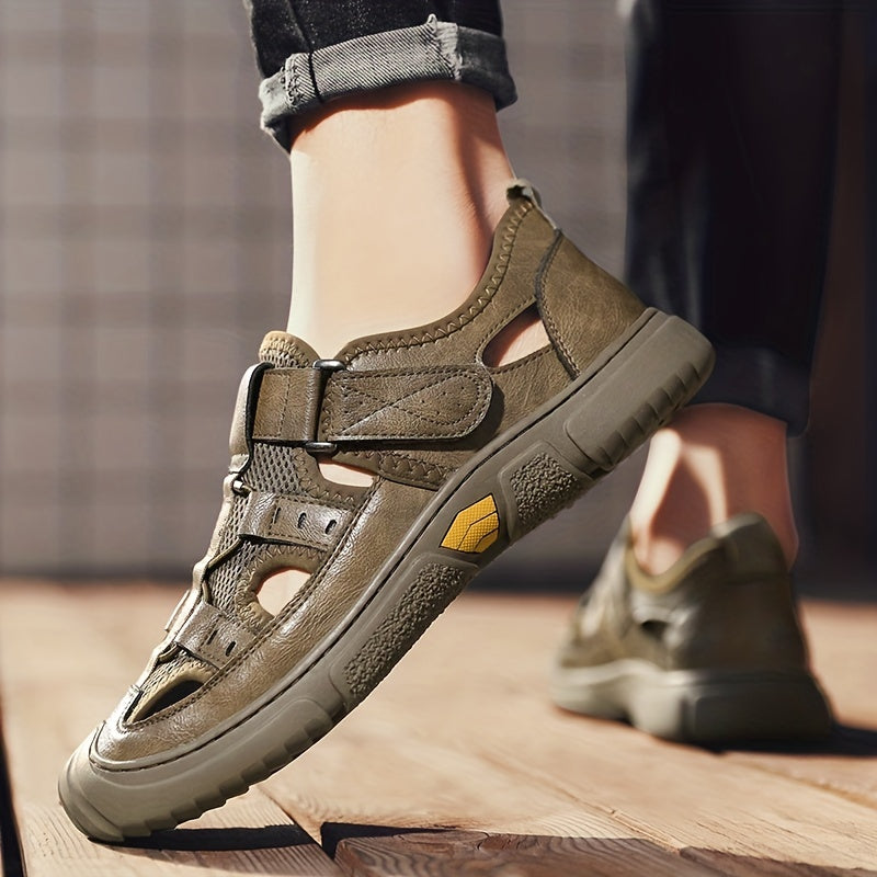 Men's Closed Toe Anti Collision Sandals Beach Shoes Summer