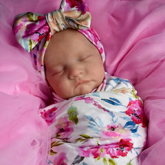 KEKEAIAI 18 Inch Lifelike Youngsters Doll with 3D Skin & Floral Outfit