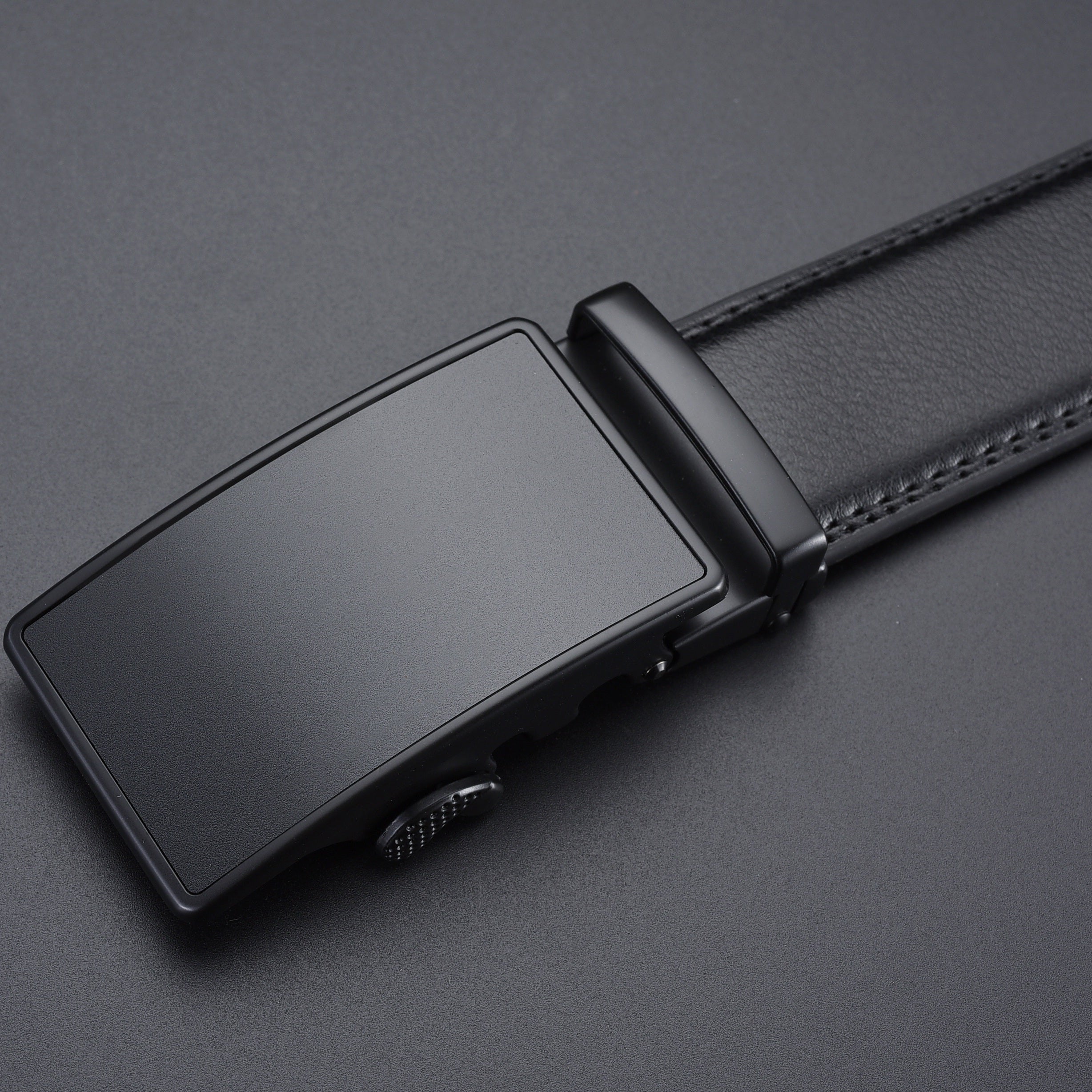 Men's Leather Business Belt Automatic Buckle Top Layer Belt