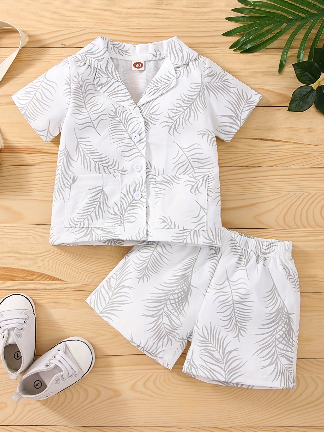 2pcs Baby Boys Leaf Print Short Sleeve Shirt & Shorts Set for Summer