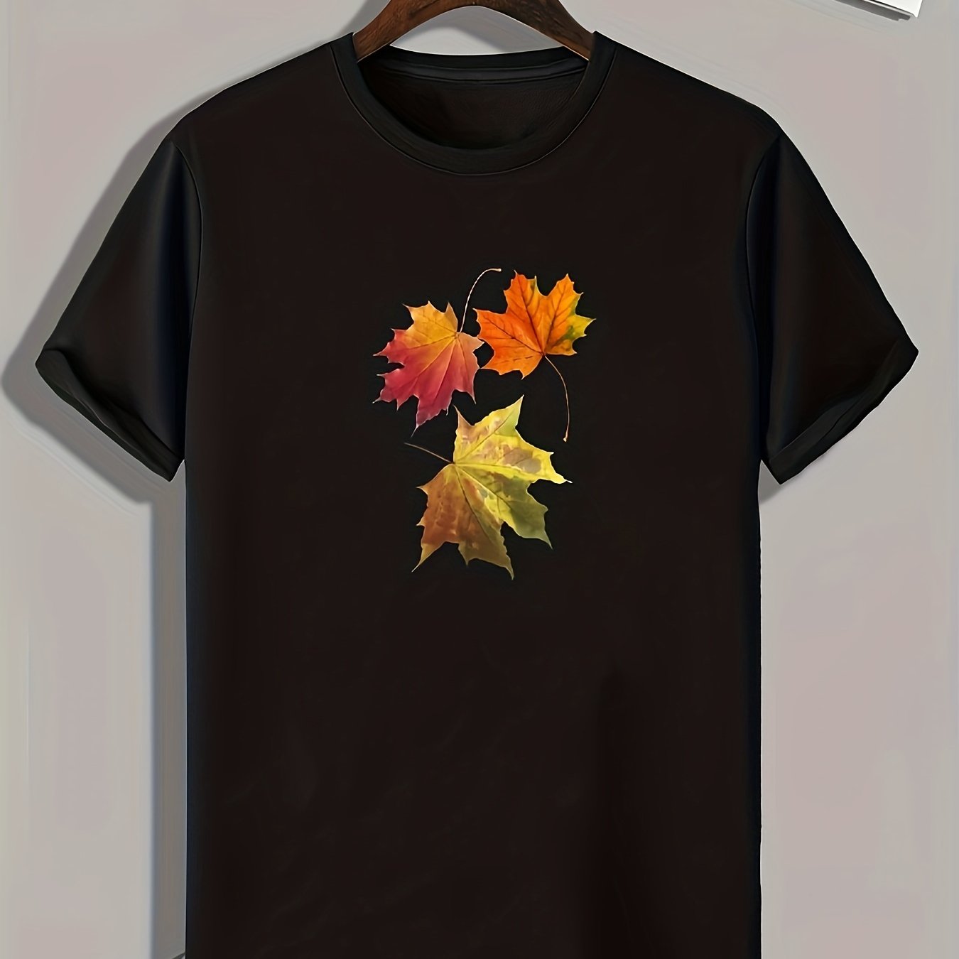 Leaf Pattern Men's Sports T-shirt Graphic Tee