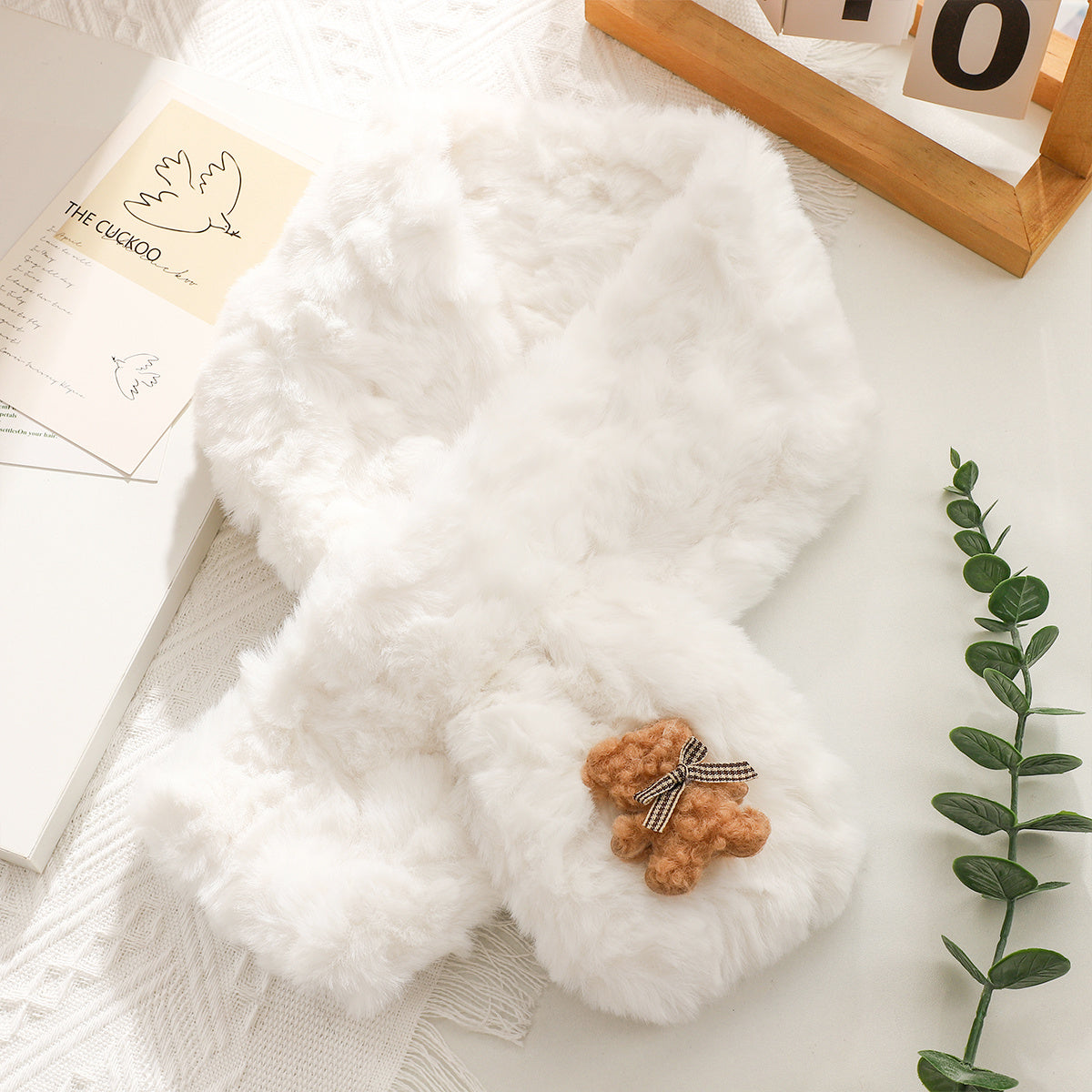 Women's Faux Pearl Rabbit Fur Bow Bear Scarf