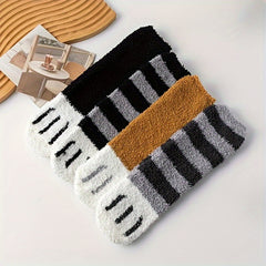 4 Pairs Cat Claw Fuzzy Socks Soft & Warm Mid Tube Women's Stockings