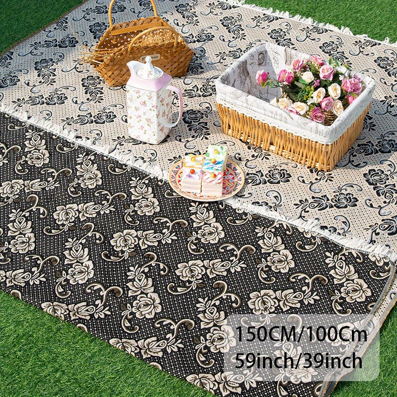 Waterproof Rose Dyed Picnic Mat for Outdoor Activities