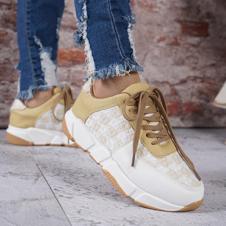Women's Lightweight Sneakers Low Top Lace Up Knit & Faux Leather Patch Shoes