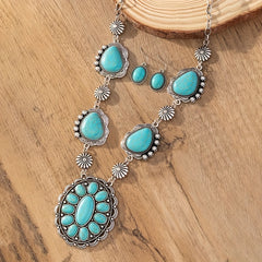 Turquoise Decor Necklace & Earrings Set