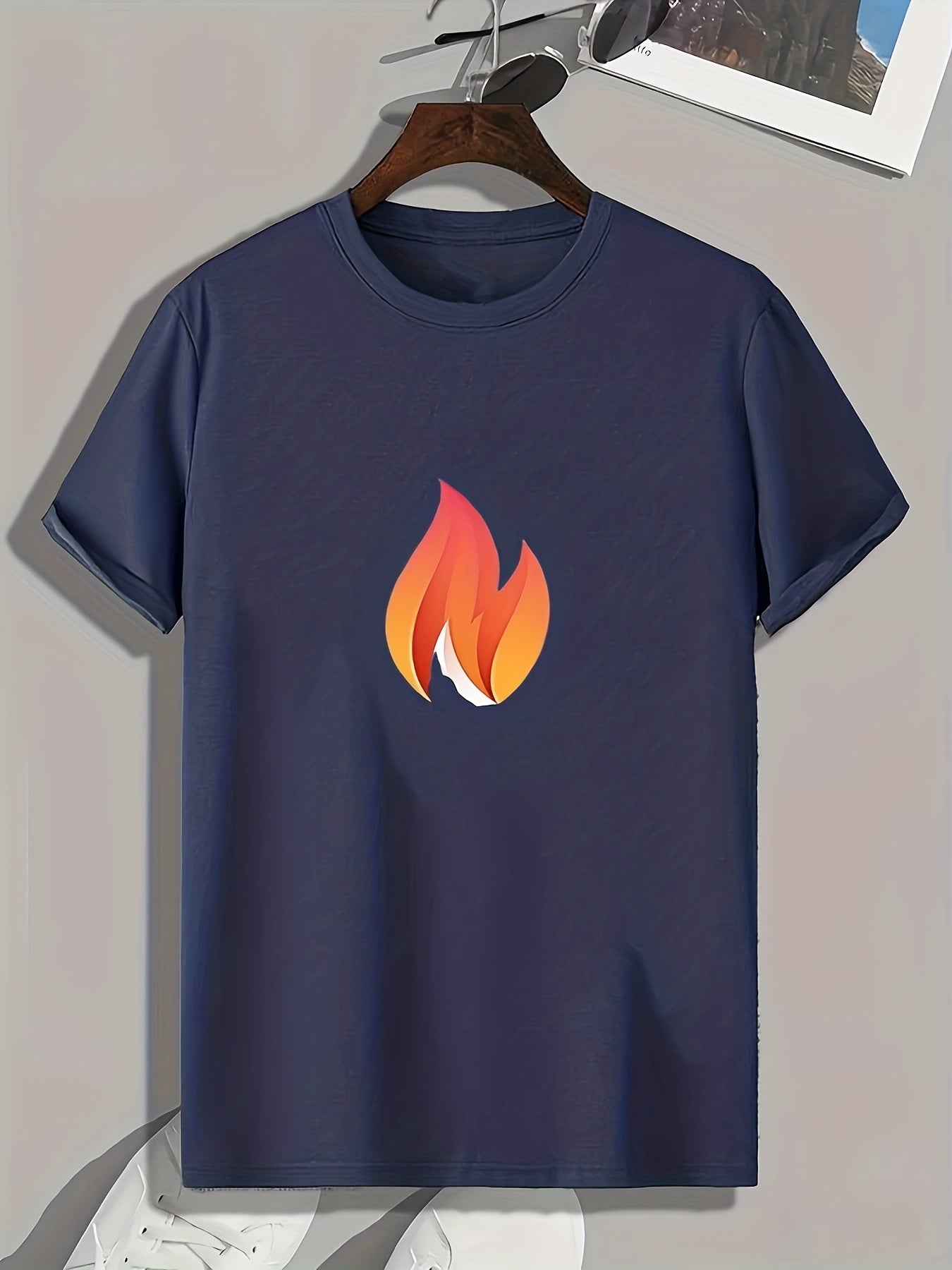 Flame Print Men's Graphic T-shirt for Summer