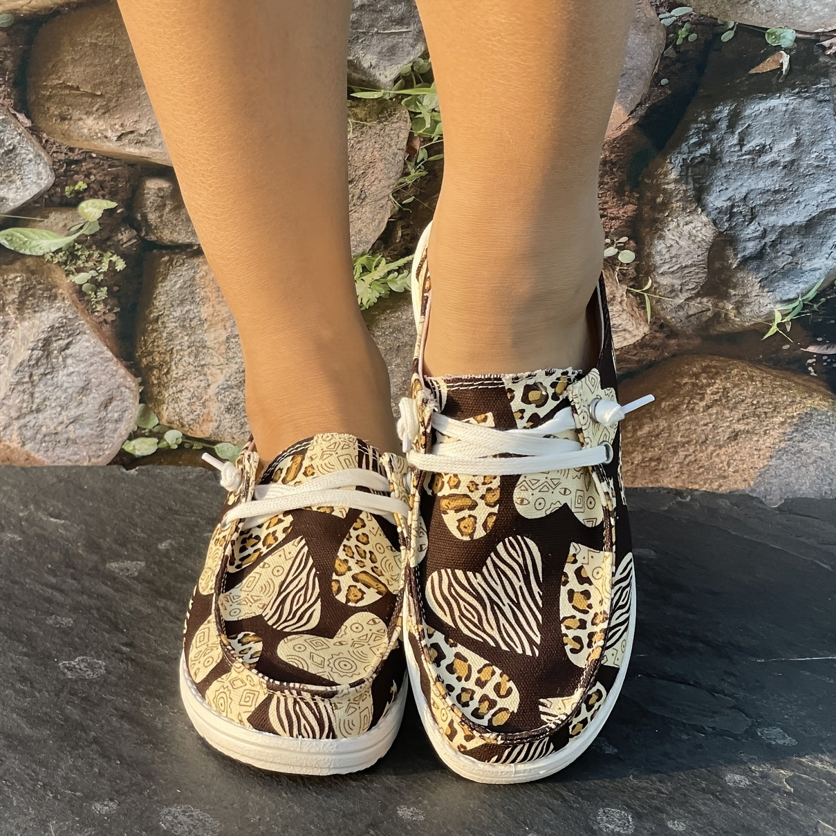 Leopard Heart Flat Skate Shoes Shallow Mouth Casual Women's Shoes