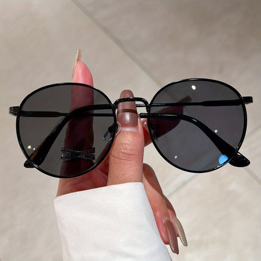 Retro Metal Sunglasses For Summer Beach UV400