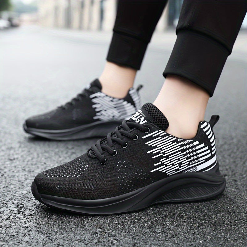 Men's Breathable Running Shoes Comfy Non Slip Lace Up Sneakers