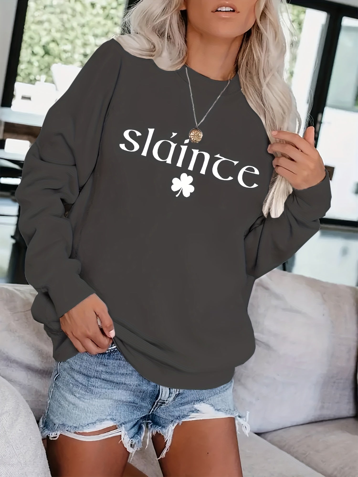 Letter & Lucky Clover Print Sweatshirt for Women