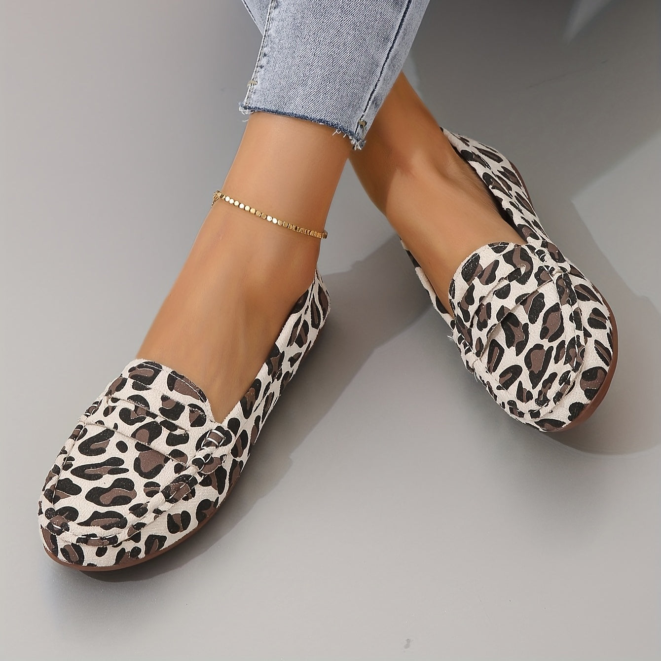 Leopard Print Loafers Slip On Flat Shoes for Women