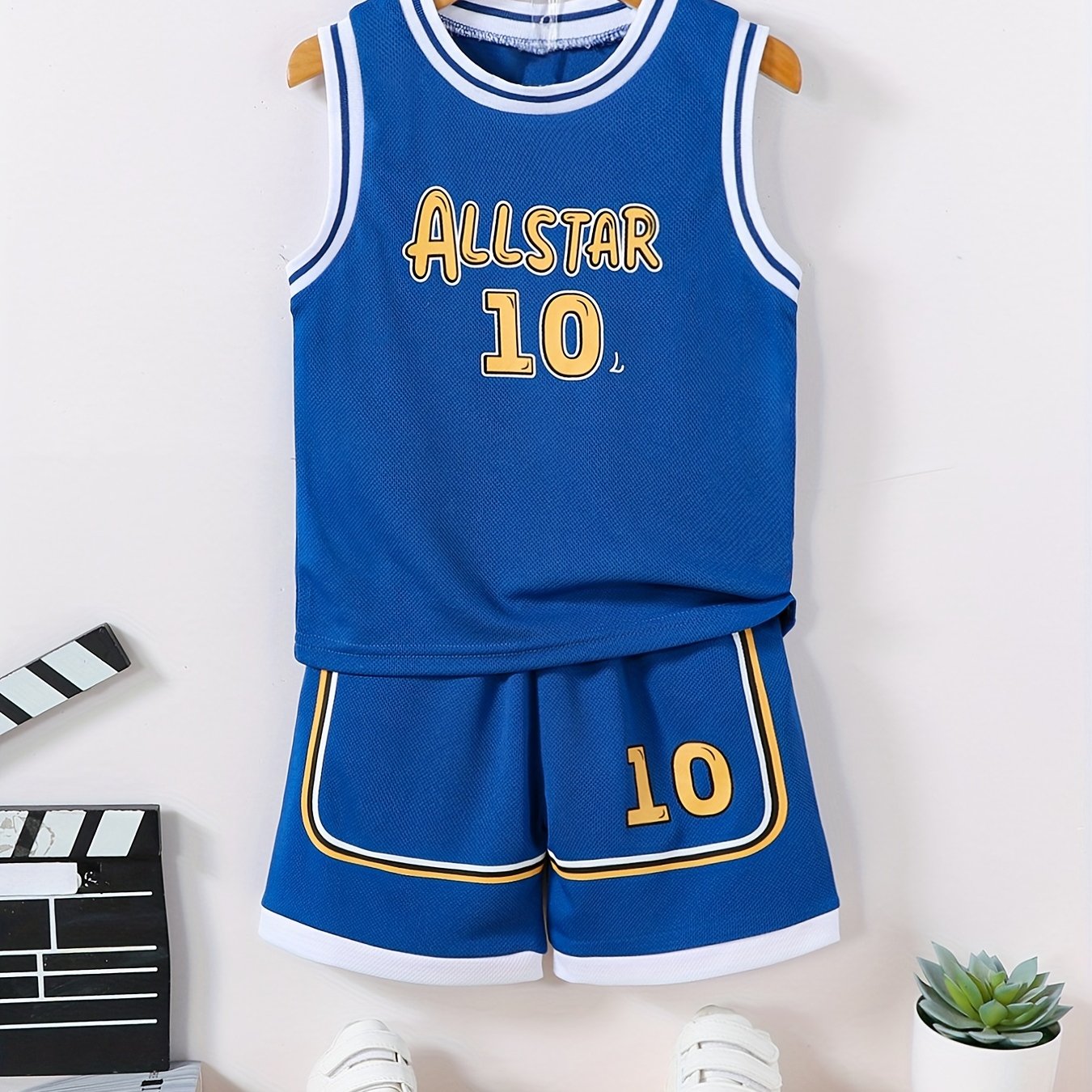 Boys Basketball Set Sleeveless Shirt and Shorts for Summer Training 10 Print