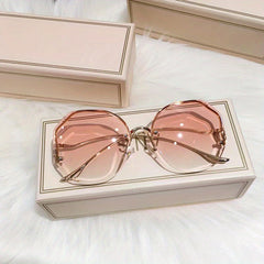Men's Rimless Sunglasses for Street Photography