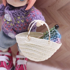 Mini Dollhouse Woven Handbag Model for Tiny House Decor