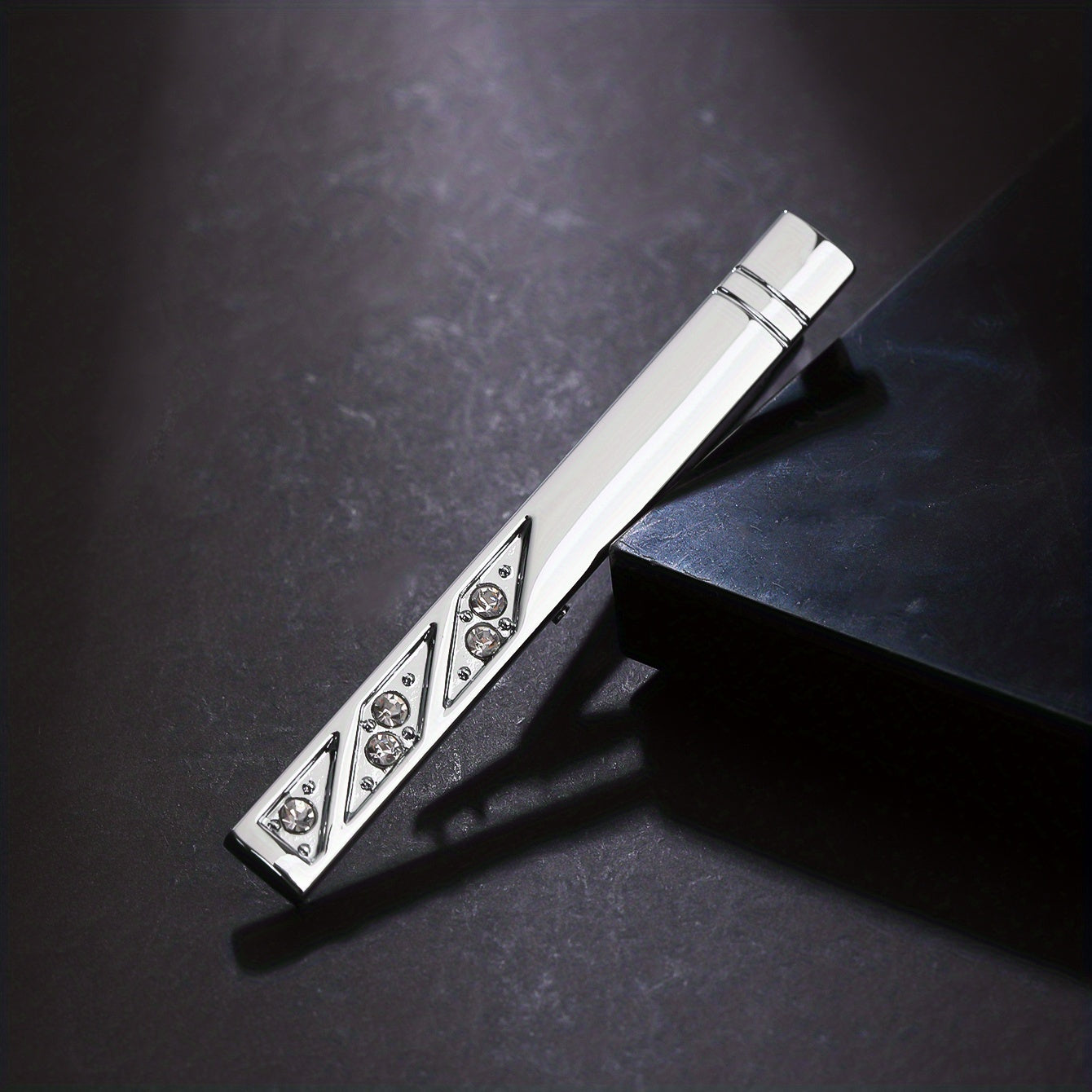 1pc Five Artificial Diamonds Tie Clip