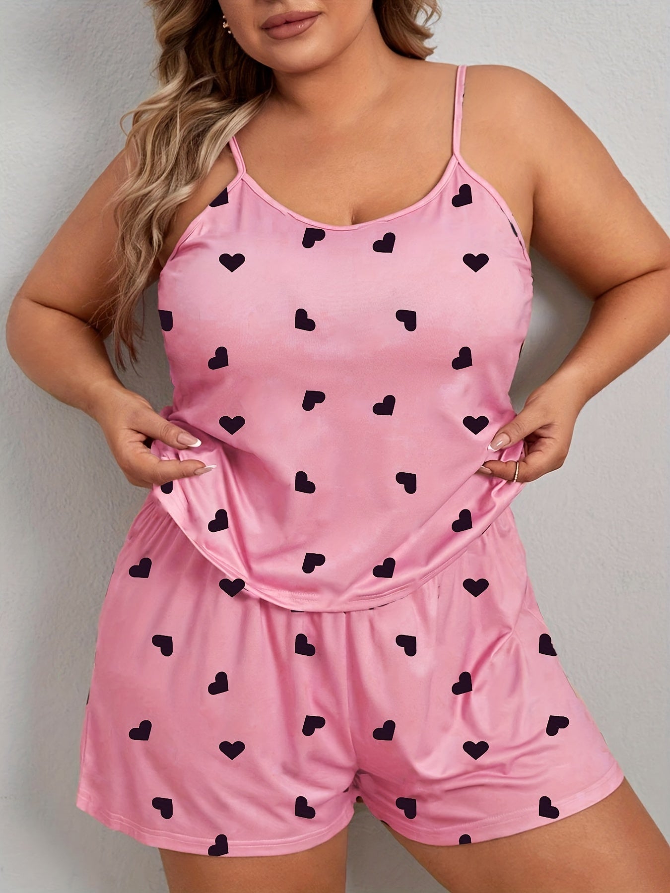 Heart Print Scoop Neck Cami Top & Shorts Pajama Set