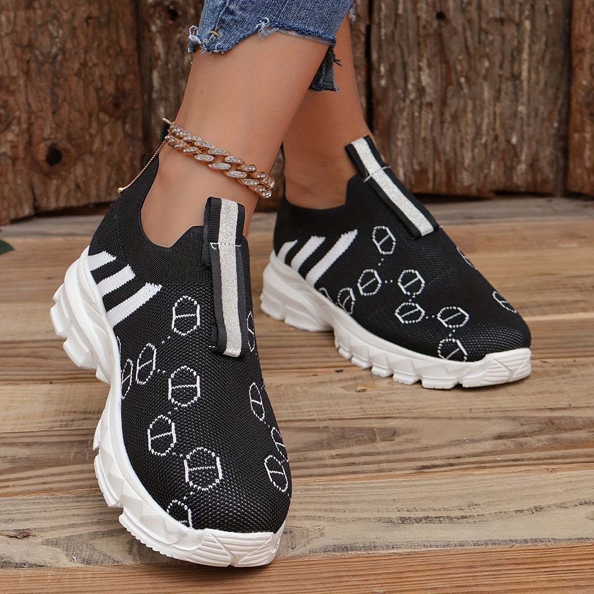 Women's Geometric Lace-Up Running Shoes Breathable Sports Sneakers