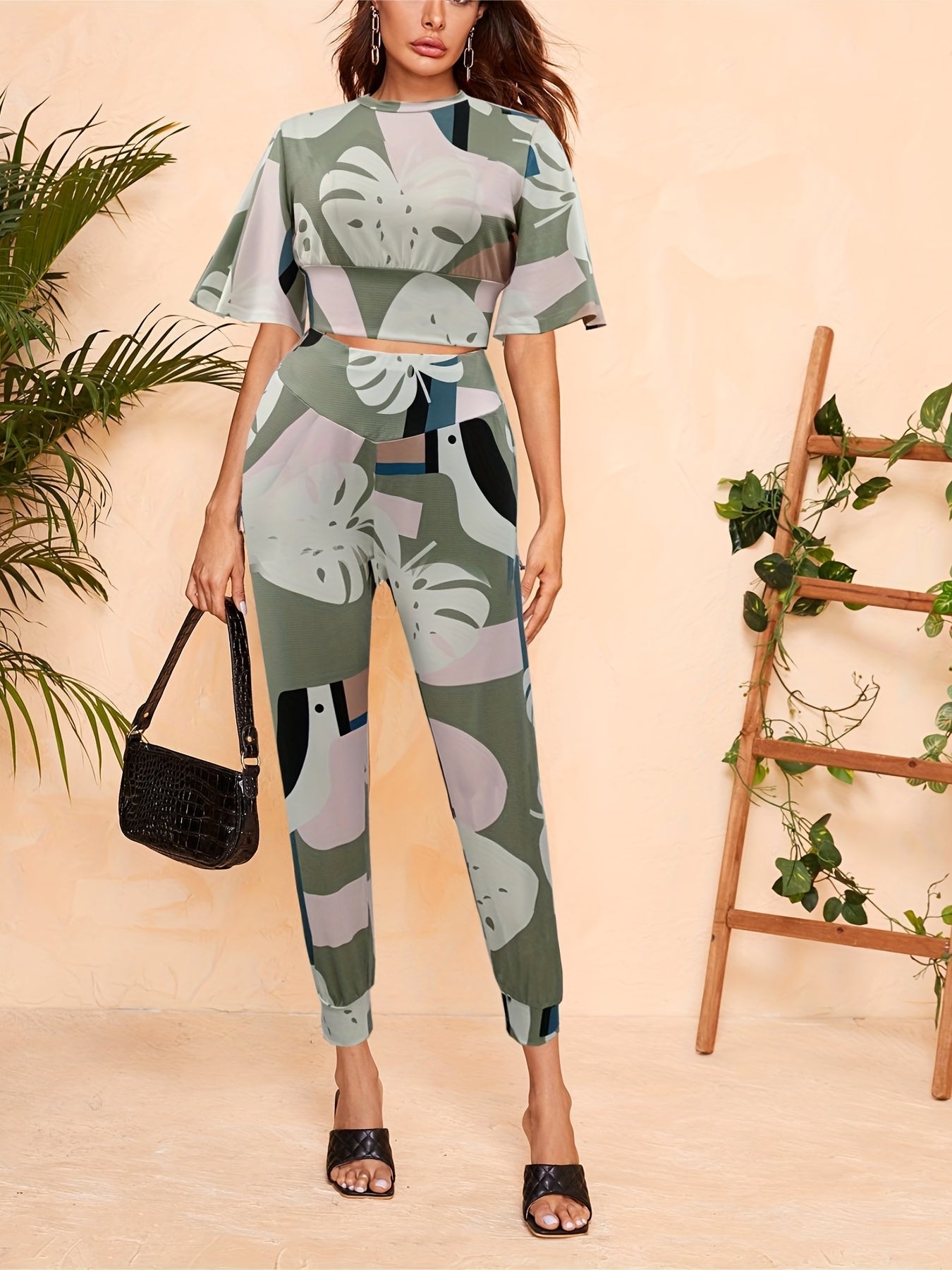 Leaf Print Two Piece Set Crop Top & Pants Outfit