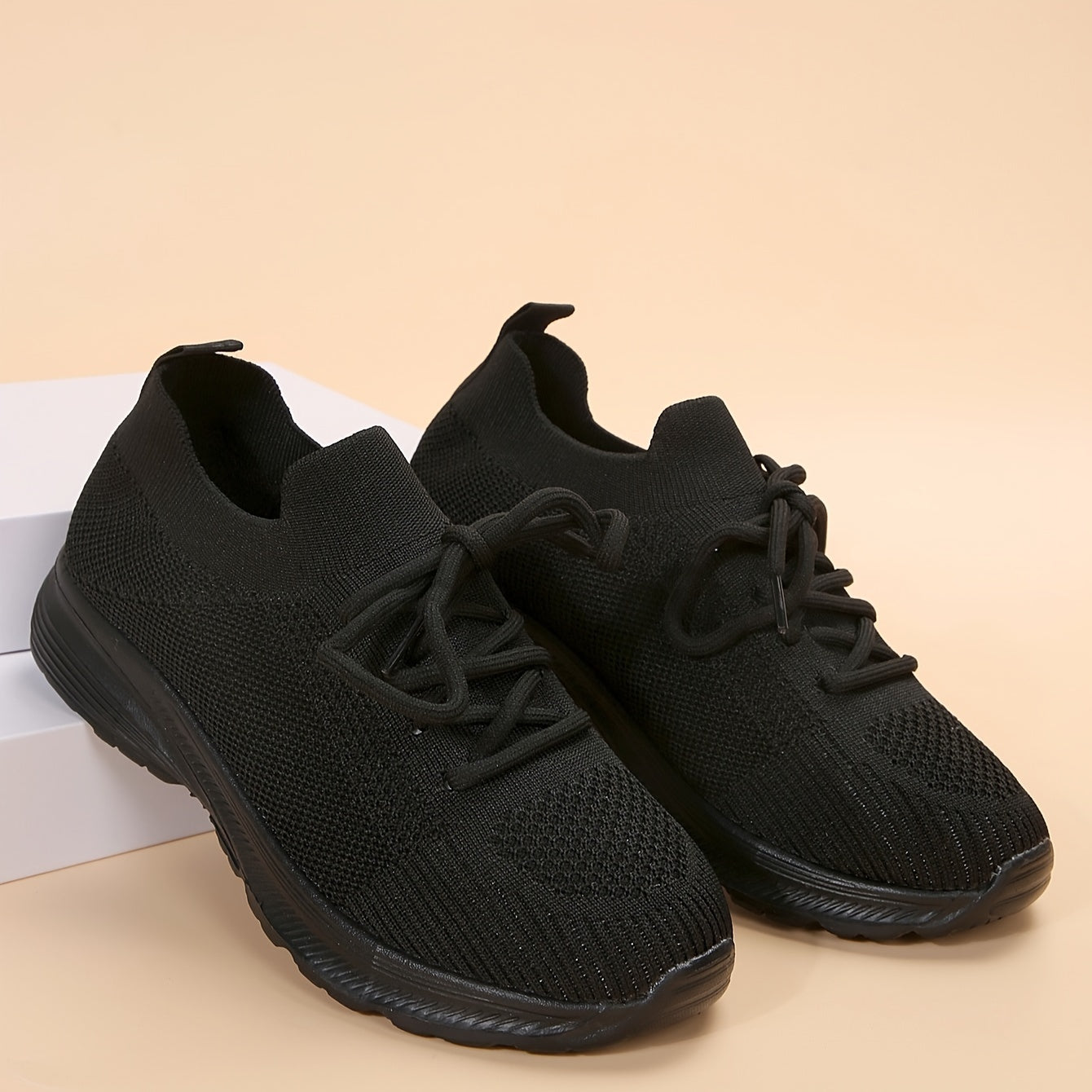 Women's Comfortable Road Running Shoes Breathable Mesh Soft Sole Lightweight