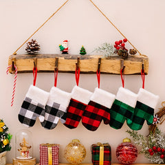 2pcs Christmas Hanging Gloves Plaid Small Gloves Christmas Tree Ornament