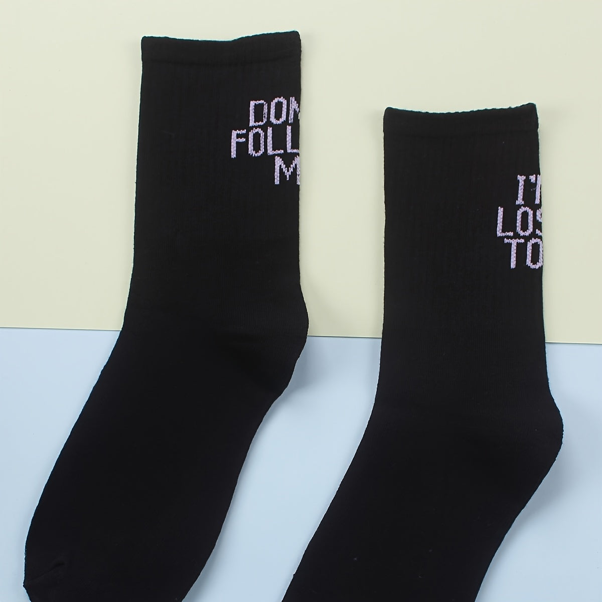 Women's Letter Print Casual Mid Tube Socks