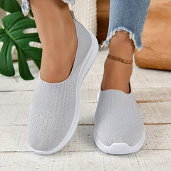 Floral Embroidered Slip-On Sneakers Low Flying Non-Slip Shoes