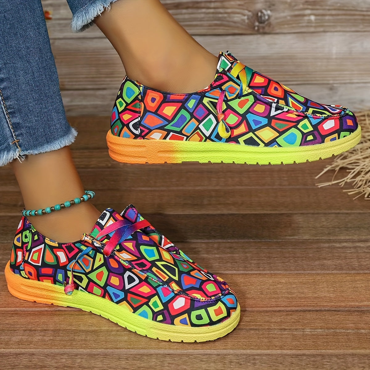 Women's Geometric Pattern Sports Shoes Lace up Low Flat Walking Shoes