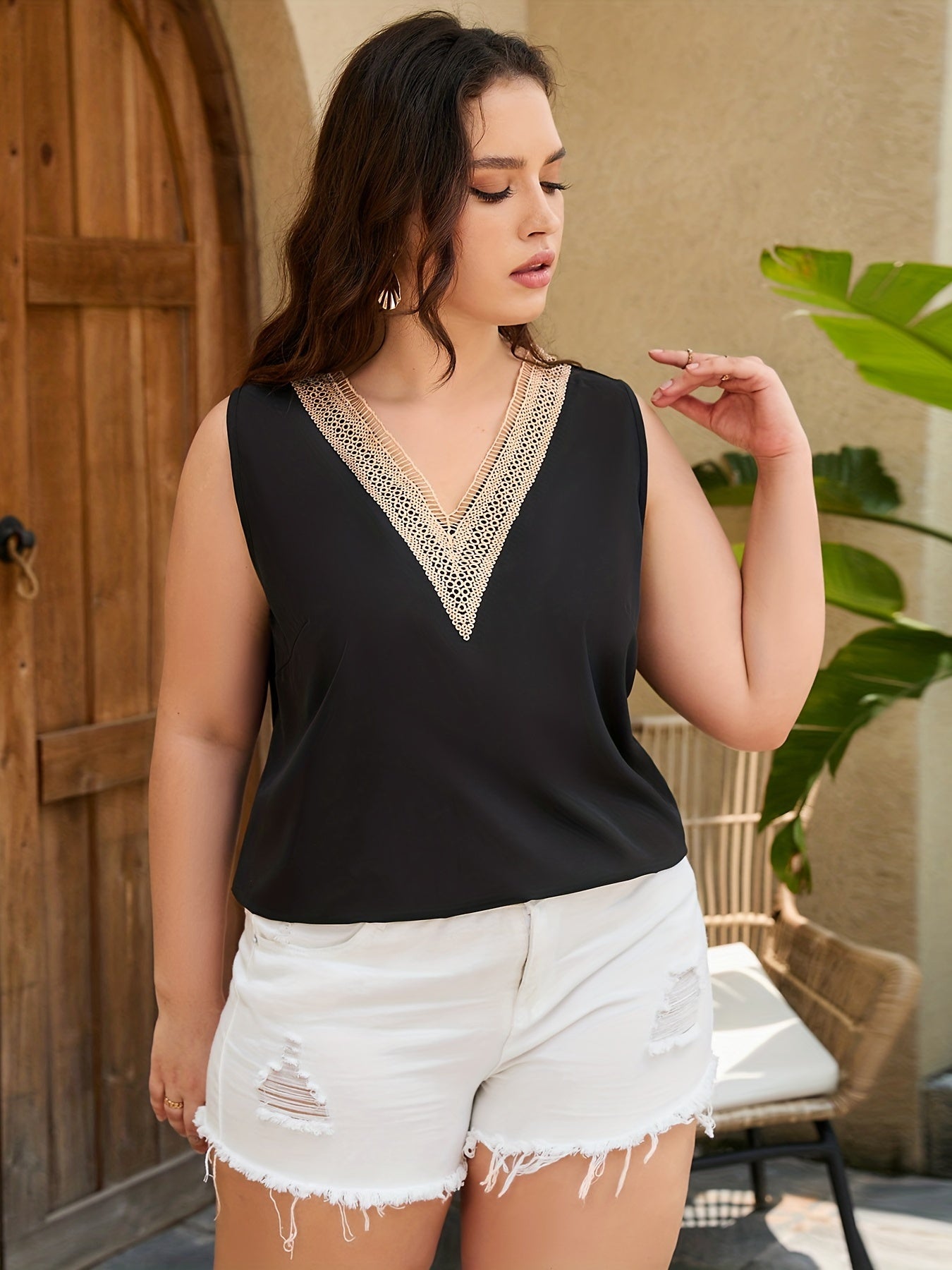 Casual V Neck Tank Top Women's Colorblock Lace Panel