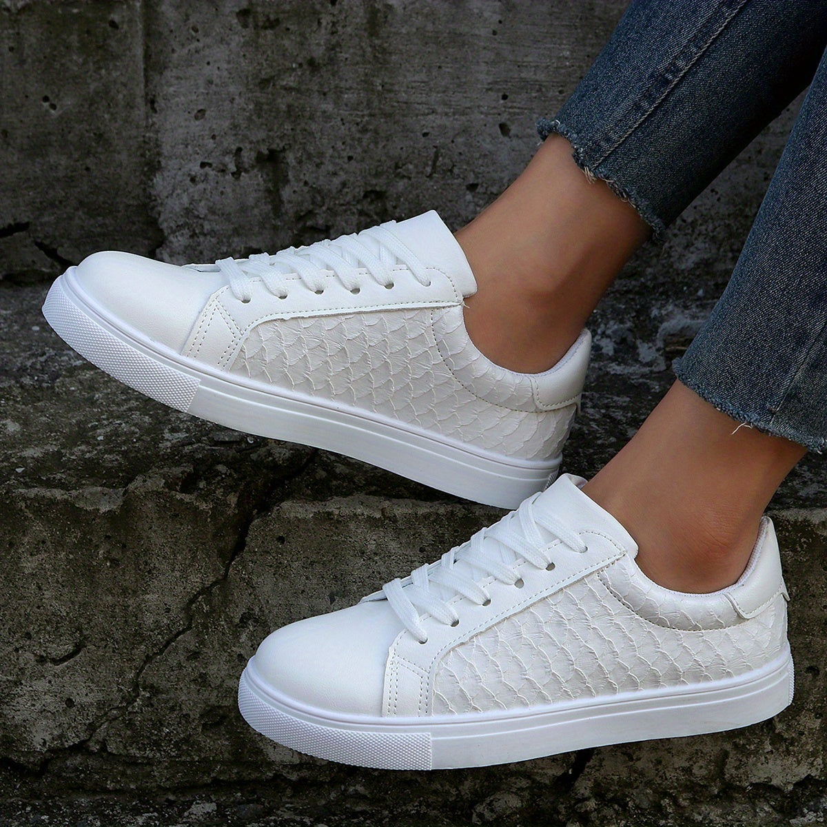 Flat Lace-Up Low Top Sneakers for Women