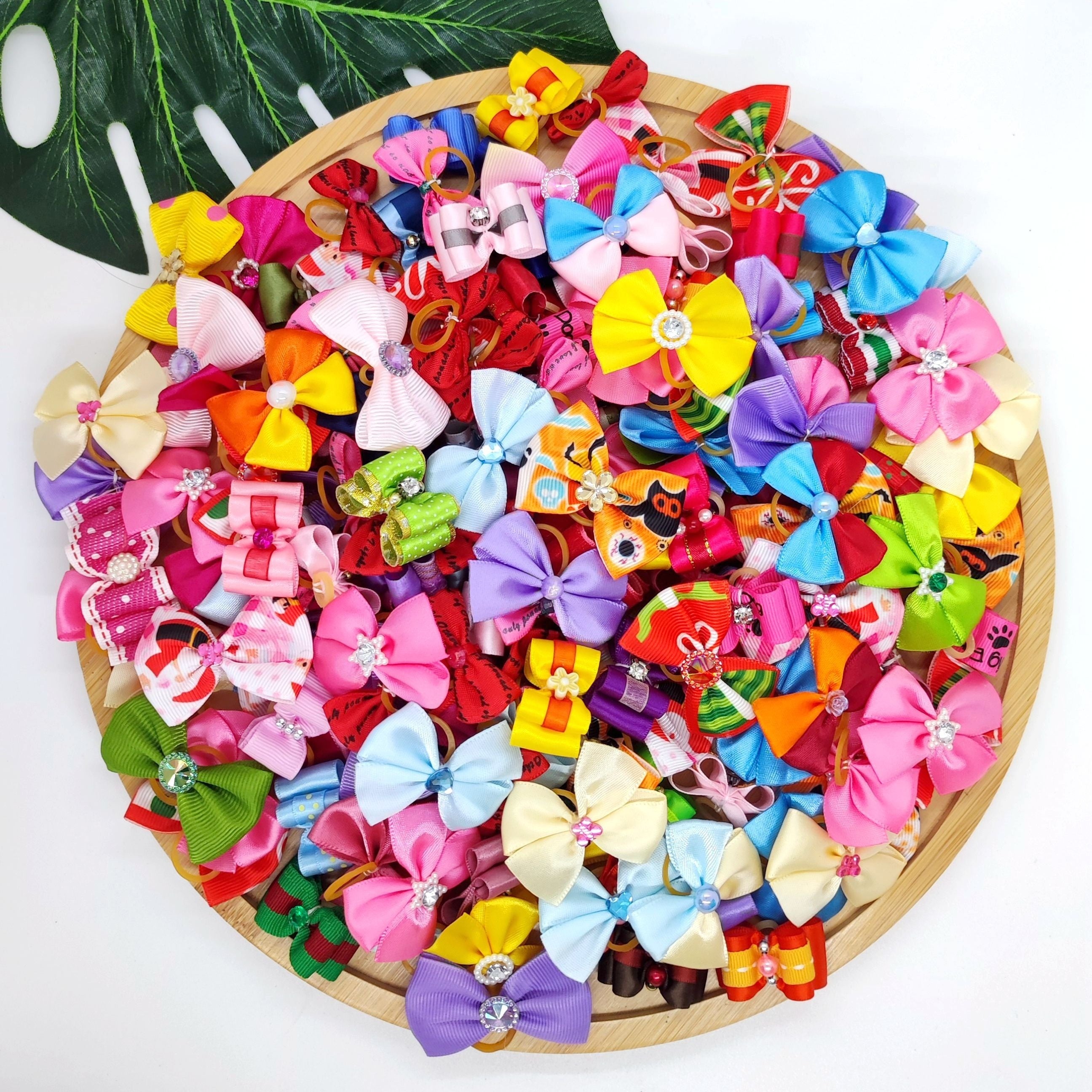 10pcs Pet Headflower Bow Layered Dog Ornaments and Cat Accessories