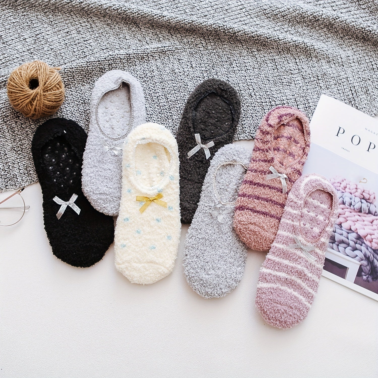 4 Pairs Fuzzy Short Socks Variety, Comfortable Anti Slip Ankle Socks Women's Sto