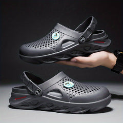 Men's Closed Toe Clogs Sandals Soft Sole Outdoor Walking Shoes